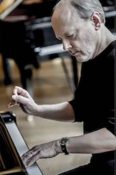 Orpheus Chamber Orchestra w/ Marc-André Hamelin